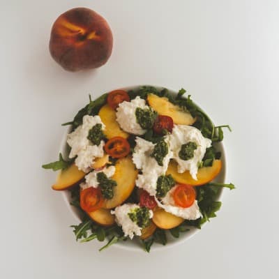 peach_burrata_salad
